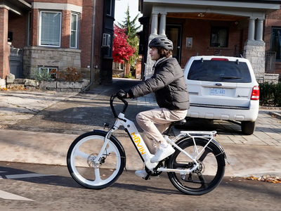 Why E-Bikes Are the Ideal Alternative to Crowded Public Transport Post-COVID