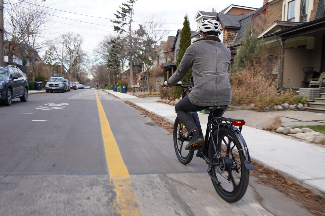 Commuting Distances in Toronto: How E-Bikes Offer a Smart Solution