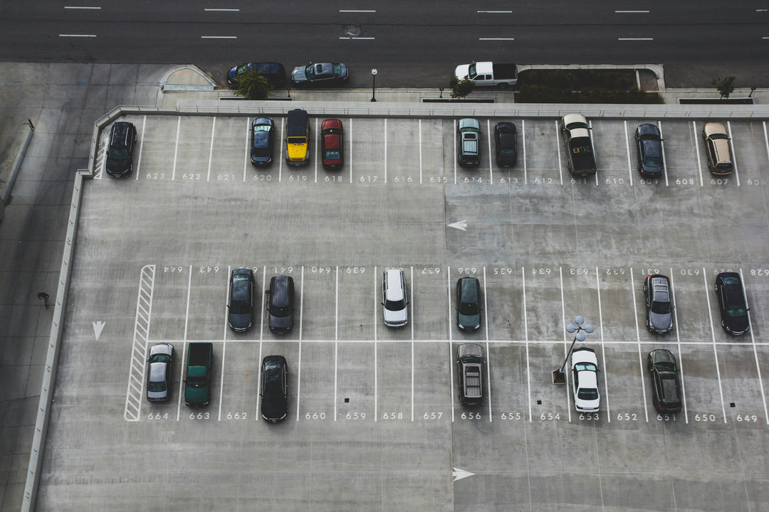 Parking Challenges in Toronto: How E-Bikes Offer a Convenient Solution