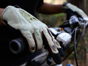 Bicycle gloves: Full Guide