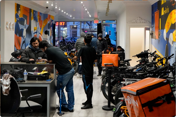 Find a Movin’ E-bike Dealer Near You